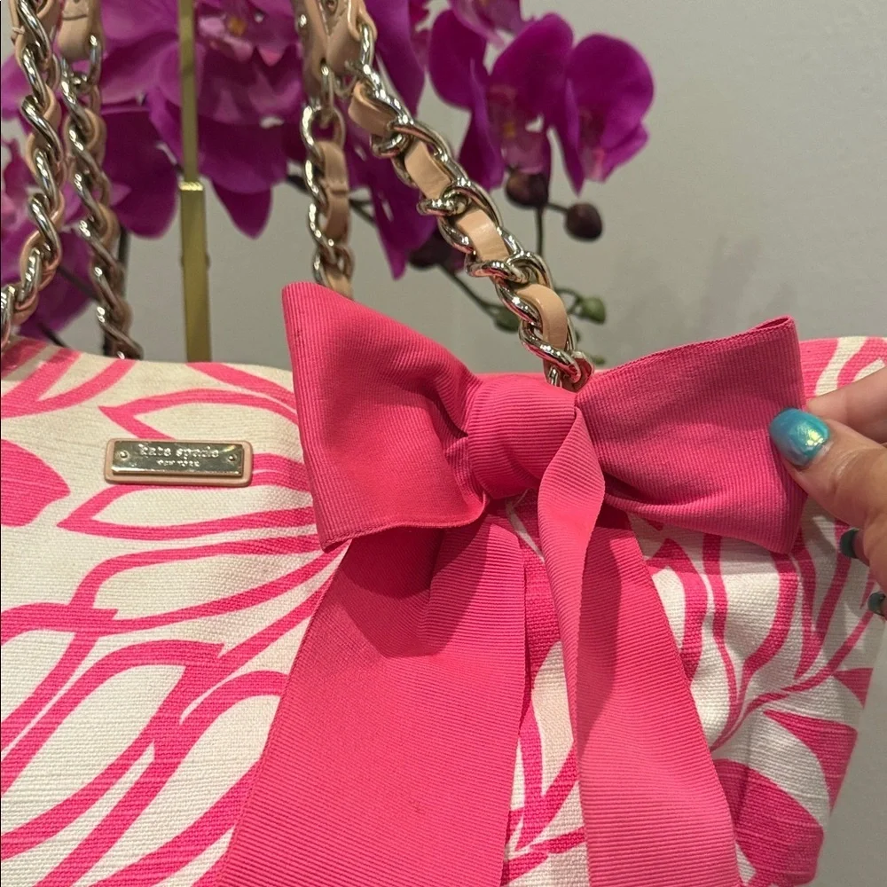 Kate Spade Vibrant Pink Cream Leaf Tote canvas storybook collectible bag purse